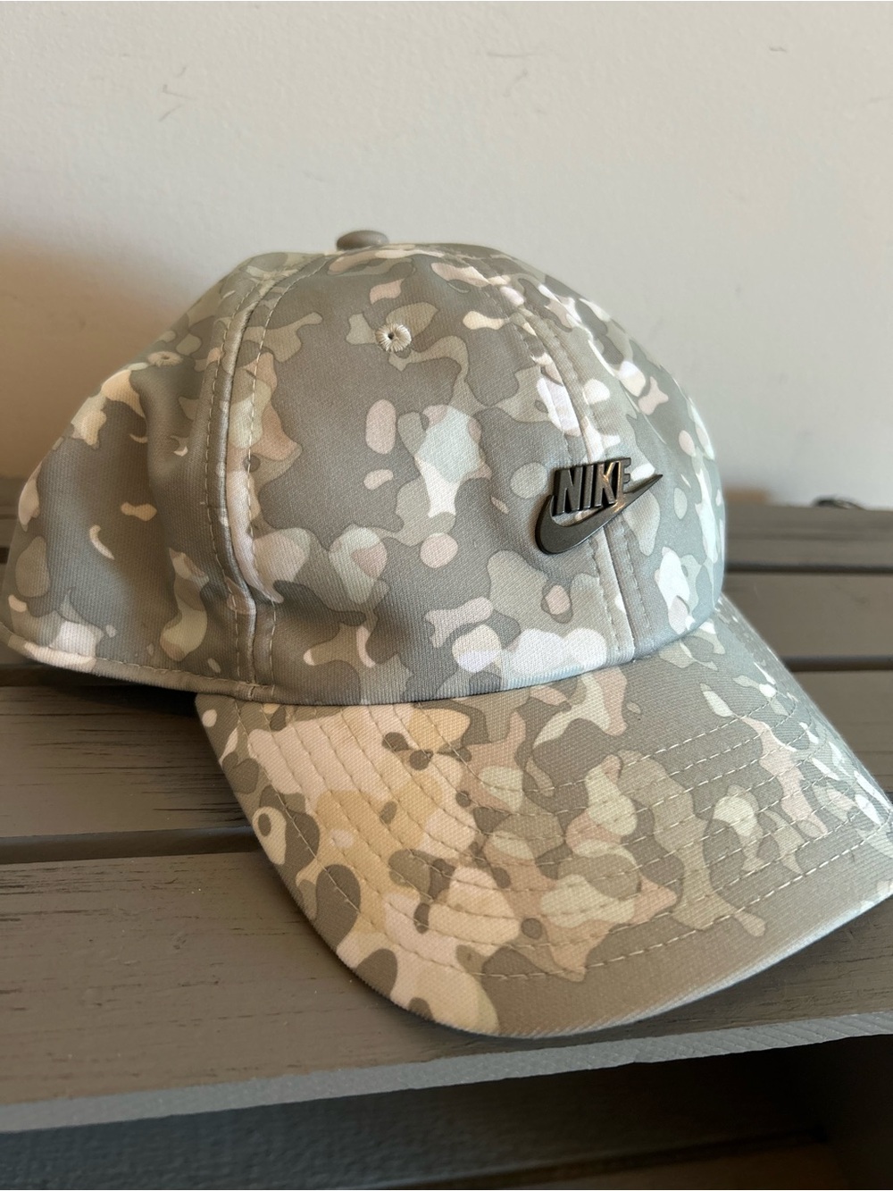 Nike Unisex Heritage 86 Metal Futura Camo Hat EUC W/ Adjustable Strap